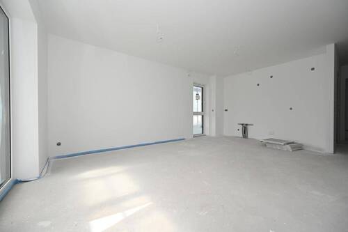 Helles Wohn- u. Esszimmer - 