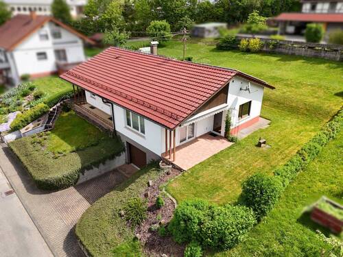 Ansicht - Bungalow auf sonnenverwöhntem Grundstück in ruhiger Lage in Rittersbach