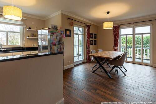 Essbereich mit Verandazugang - 