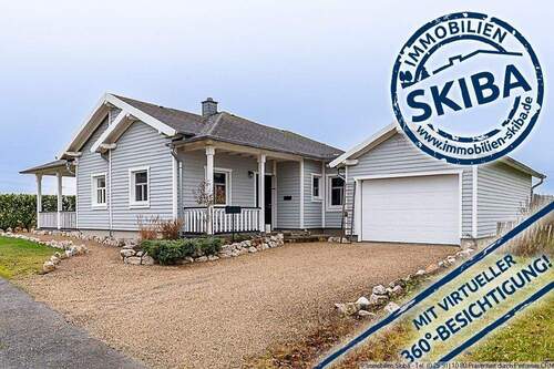 Bungalow im amerikanischen Stil - Neuwertiger Bungalow im amerikanischen Stil mit freiem Blick ins Grüne