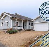 Neuwertiger Bungalow im amerikanischen Stil mit freiem Blick ins Grüne - Nohn