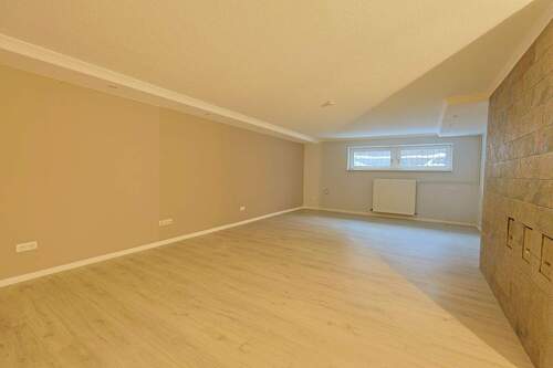 Hobbyraum / ausgebauter Keller - 