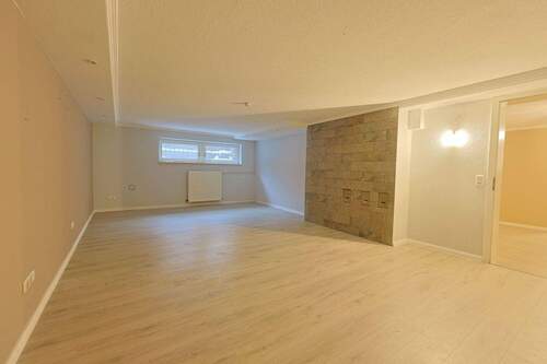 Hobbyraum / ausgebauter Keller - 