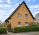 Attraktiv in gewachsener Nachbarschaft - Viel Platz & großes Grundstück - Wohnhaus mit Potenzial in Halle *4282 G