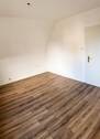 Schlafräume mit Laminat ausgestattet - 