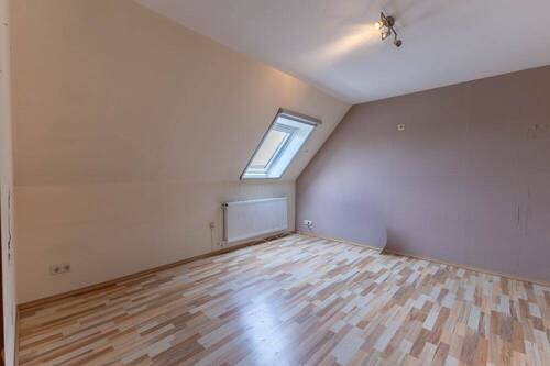 Wohnung - Schlafzimmer Dachgeschoss - 