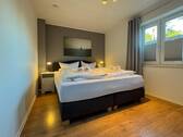 Gemütliches Schlafzimmer .jpg - 7 Zimmer Einfamilienhaus in Sylt