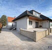 Elvira - Lochhausen, Grundstück mit zwei Einfamilienhäusern in grüner Lage - München Aubing-Lochhausen-Langwied