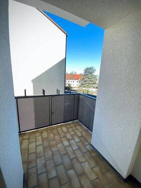 Balkon - Etagenwohnung mit 109,00 m&sup2; in Nürnberg zur Miete