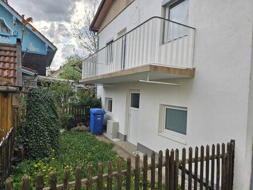 Balkon und Garten - 5 Zimmer Einfamilienhaus in Eichendorf