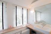 Bad Schlafen 1 - 