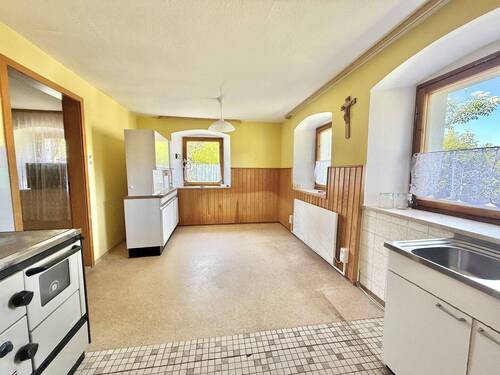 Küche mit Essbereich - 4 Zimmer Einfamilienhaus in Vohenstrauß