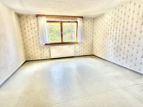 Zimmer im Dachgeschoss - 