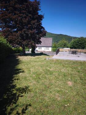 Grundstück hinten - 