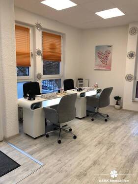 PHOTO-2020-01-28-11-12-30 - Provisionsfrei - Massage, Praxis, Büro - vielseitig nutzbare Einheit in der Stadtmitte von Osterode!