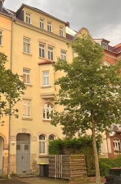 Außenansicht - Geräumige Familienwohnung mit 3,5 Zimmern in Erfurt-Krämpfervorstadt