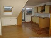 Küche mit Einbauküche-DG m Süd-Balkon, EBK, Eckwa - Etagenwohnung mit 52,00 m&sup2; in Dresden zur Miete
