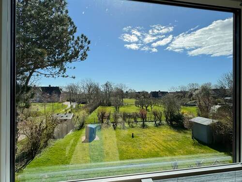 Blick aus WZ in OG Wohnung.jpg - 