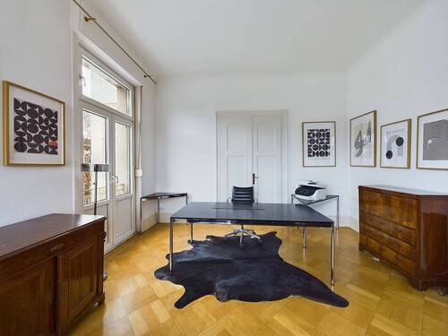 stilvolles Büro (2. OG) - 