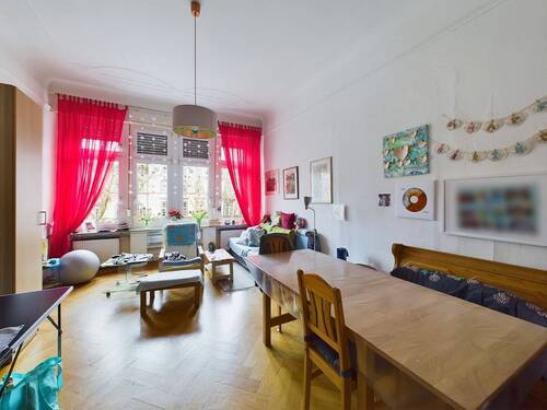  freundliches Wohnzimmer (2.OG) - 