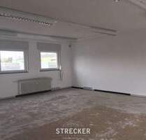 Helle Atelierflächen im 1. OG im Karlsruher Rheinhafen
