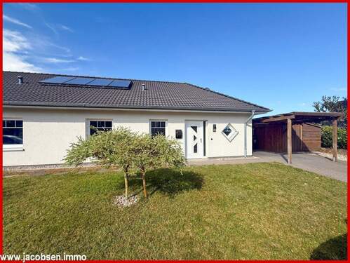 Süd-Ansicht - 3 Zimmer Doppelhaushälfte in Eggebek