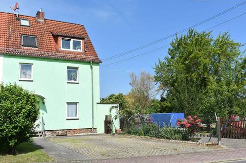 Hausansicht - 5 Zimmer Reihenendhaus zum Kaufen in Böhlen