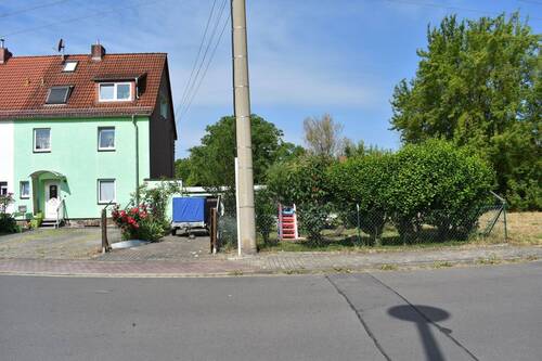 Hausansicht 
- Reihenendhaus mit 103,00 m&sup2; in Böhlen zum Kaufen