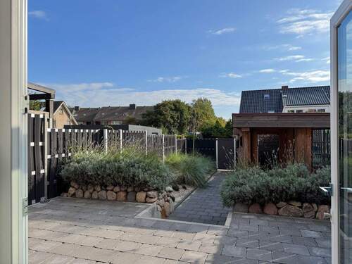 Garten Osten mit Sauna, Gartenhaus.jpg - 
