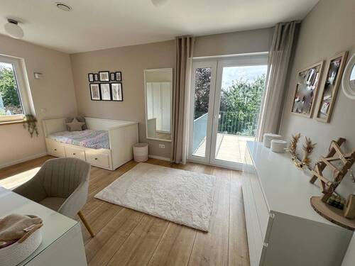 Zimmer 3 - 