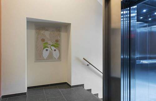 Treppenhaus / Lift - 