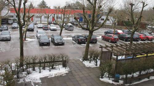 Parkplatz/Stellplätze - 
