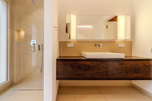 En Suite Bad - 