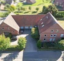 Attraktives Mehrfamilienhaus mit Gewerbeflächen und nachhaltigem Energiekonzept - Apelern Reinsdorf