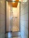 Hinterhaus: Dusche - 