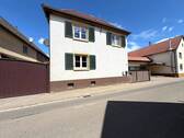 Aussenansicht - 2 tolle Häuser * Neu- und Altbau * in Freisbach