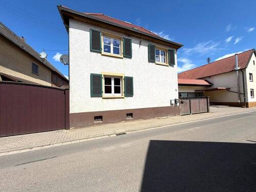 Aussenansicht - 2 tolle Häuser * Neu- und Altbau * in Freisbach