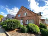 Aussen - Renovierte Wohnung über 2 Etagen