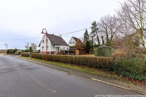 am Ortsrand gelegen - 