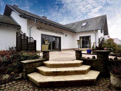 Terrasse - Einfamilienhaus mit 124,00 m&sup2; in Peterswald-Löffelscheid zum Kaufen