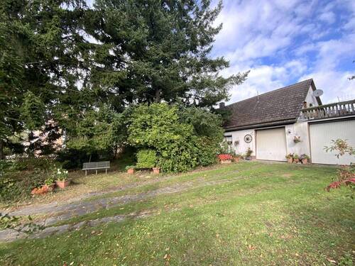 Haus mit Garten II - 4 Zimmer Einfamilienhaus zum Kaufen in Gößweinstein