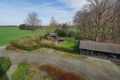 Hof mit Garten - 