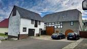 Scheune und Stall - 