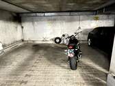 Tiefgaragenstellplatz - 