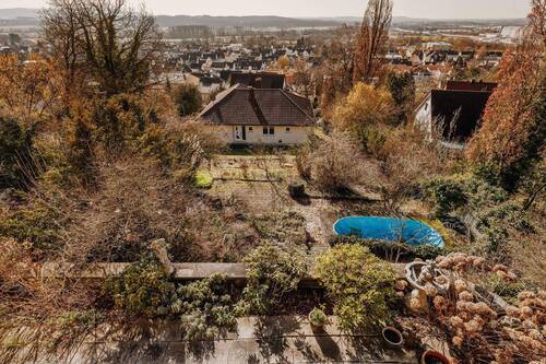 Blick vom Balkon in den Garten - 