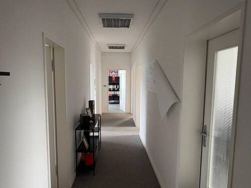 3 - Büro mit 100,00 m&sup2; in Lüneburg zur Miete