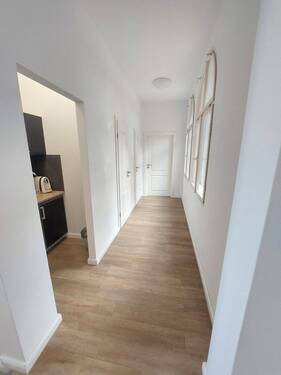 Zugang zur Teeküche und den WC´s - Büro mit 65,70 m&sup2; in Cottbus zur Miete