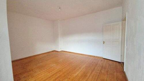 Wohnzimmer - 1 Zimmer Etagenwohnung in Berlin