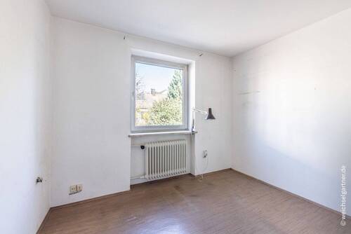 Zimmer 2 im OG - 