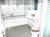 Vollbad im Erdgeschoß - 
